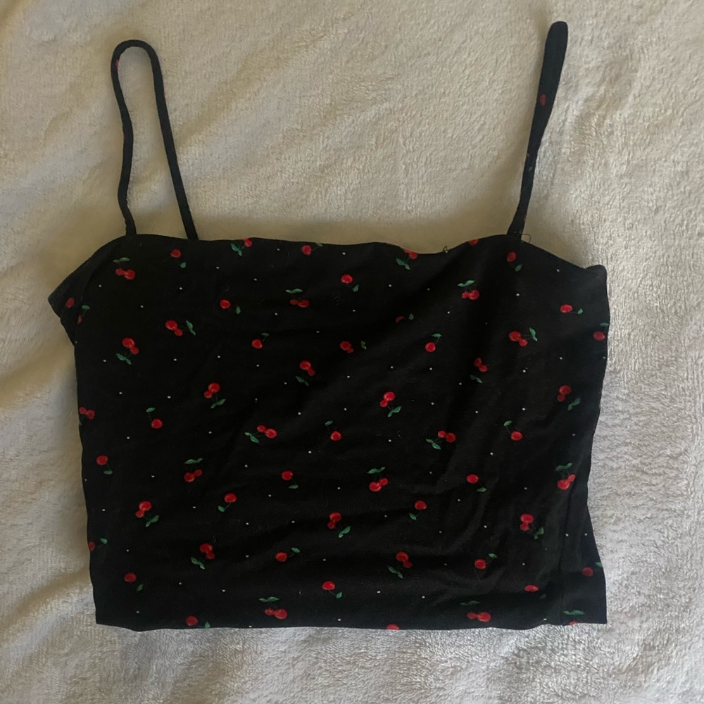 Lovely bubbly cherry crop top size s